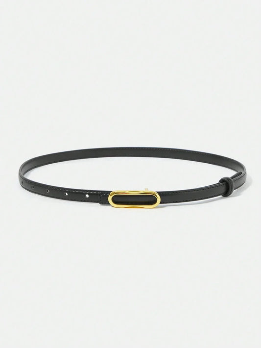 Slim Belt in black leather with gold buckle, minimalist and versatile accessory.