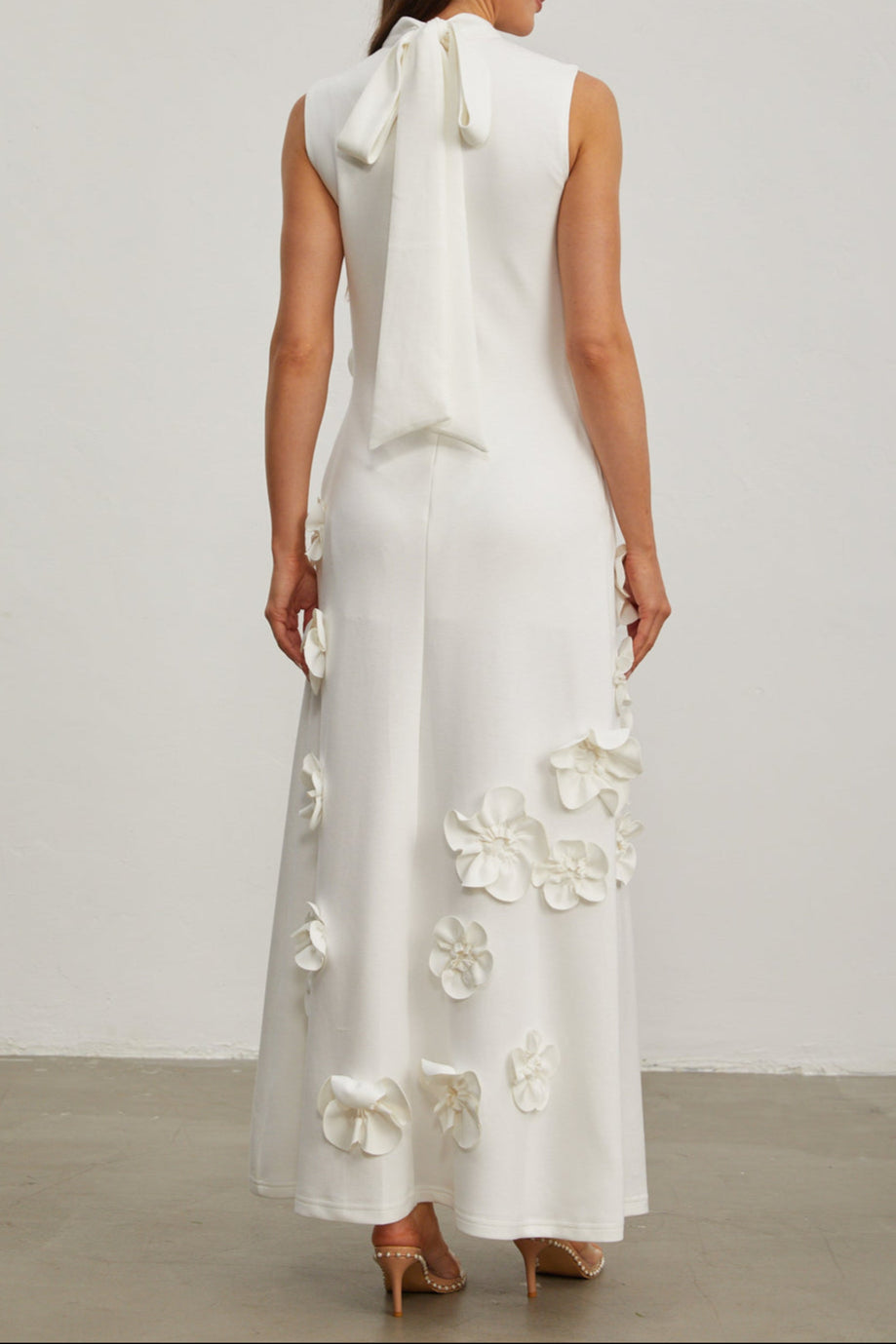 Kathleen Sleeveless 3D Floral Dress