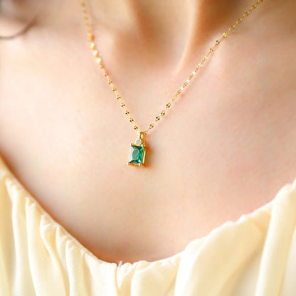 Merleen Emerald Pendant Necklace