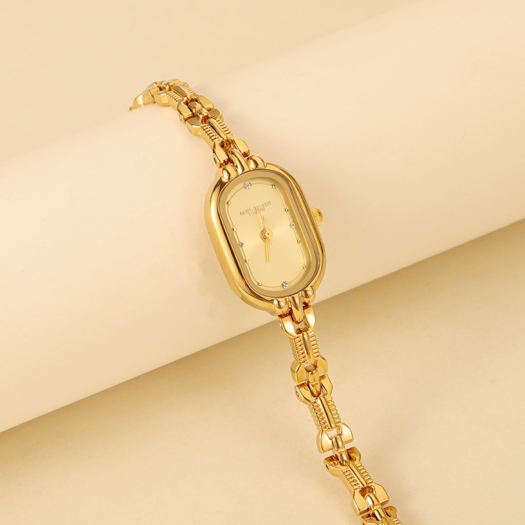 Vintage Styled Watch - Gold