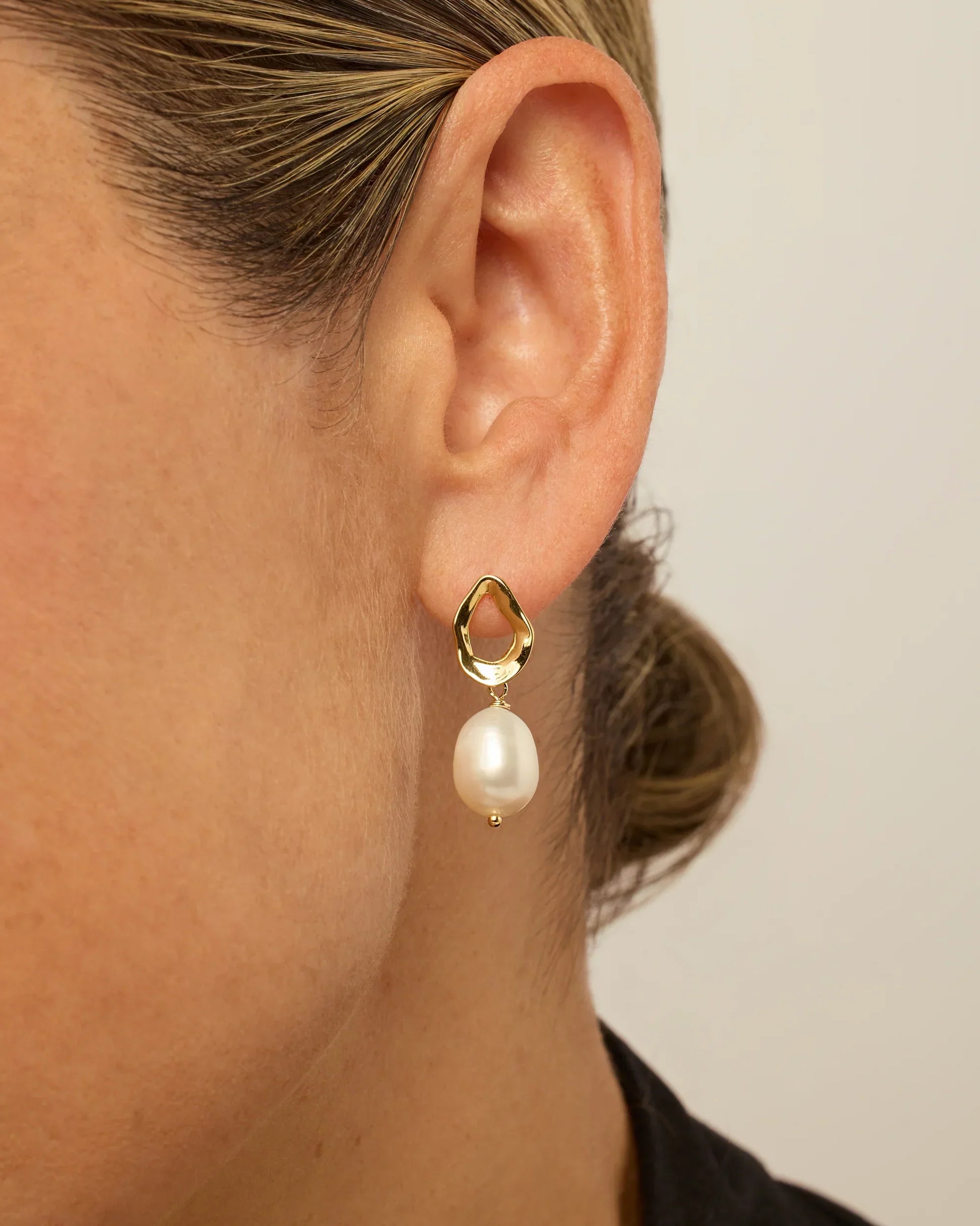 Pearl Drop Earring - Grace Tear Drop Pearl Earring Collection