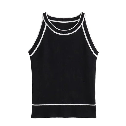 Vivian contrast trim top with minimalist design and sleek silhouette.