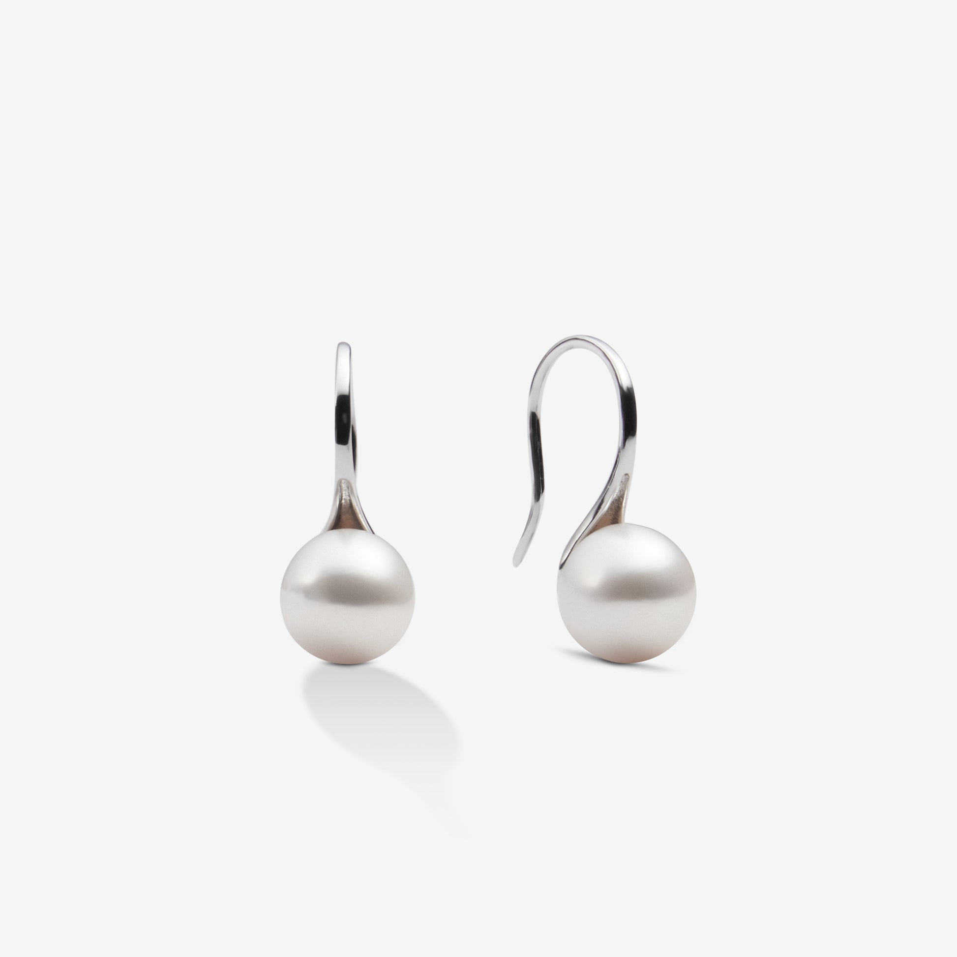 Fish Hook Earrings: Elegant Pearl Drop Designs for Every Occasion